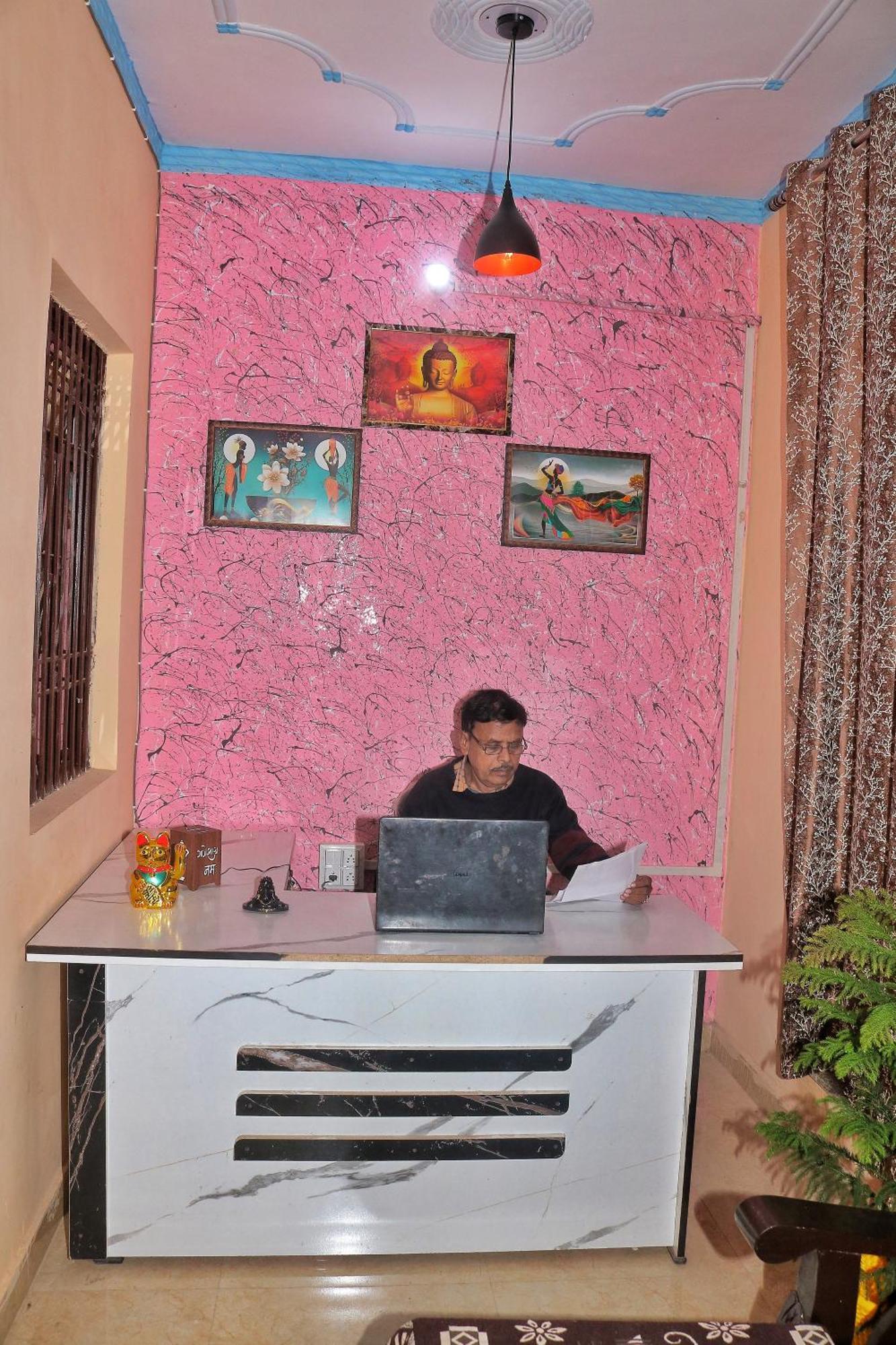 The Blessings Home Stay Агра Экстерьер фото